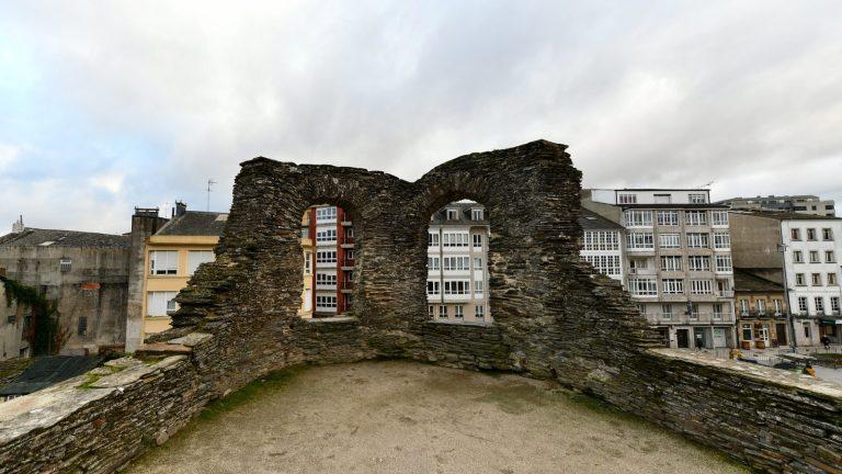 החומה הרומית של לוגו (Lugo), גליציה, ספרד